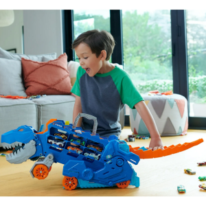 Hot Wheels Dinosaur Hauler/Race Track