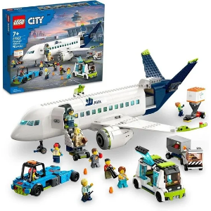 LEGO 930-Piece City Passenger Airplane Set