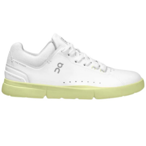 On Women's The Roger Advantage Shoes