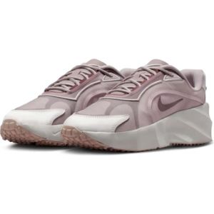 Nike Aura Edge Women's Sneakers