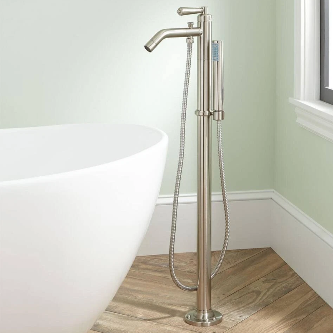 Freestanding Tub Faucet w/ Hand Spray