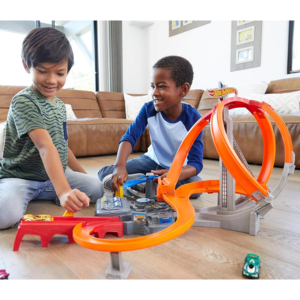 Hot Wheels Spin Storm Track Set